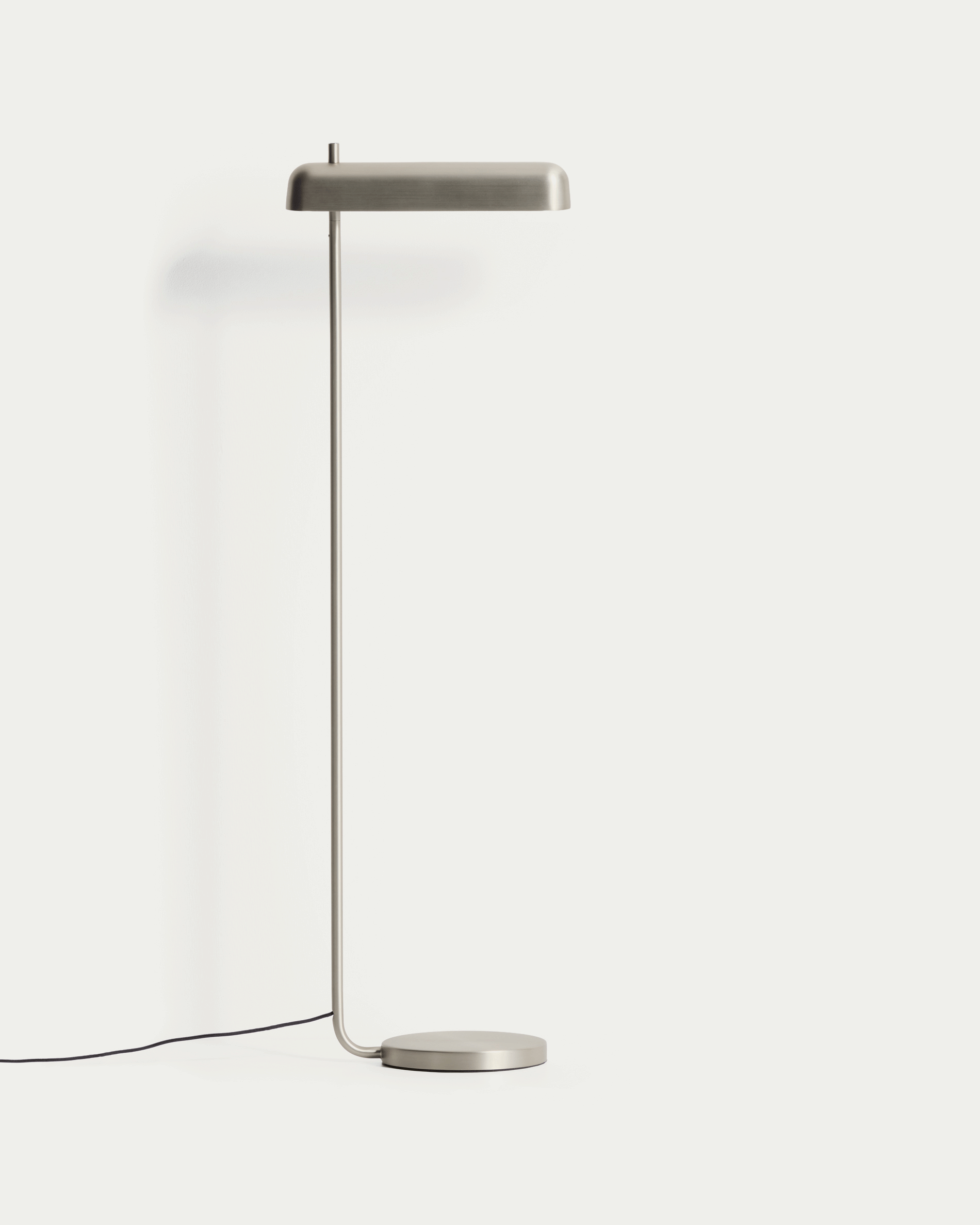 Nelaia floor lamp with grey finish