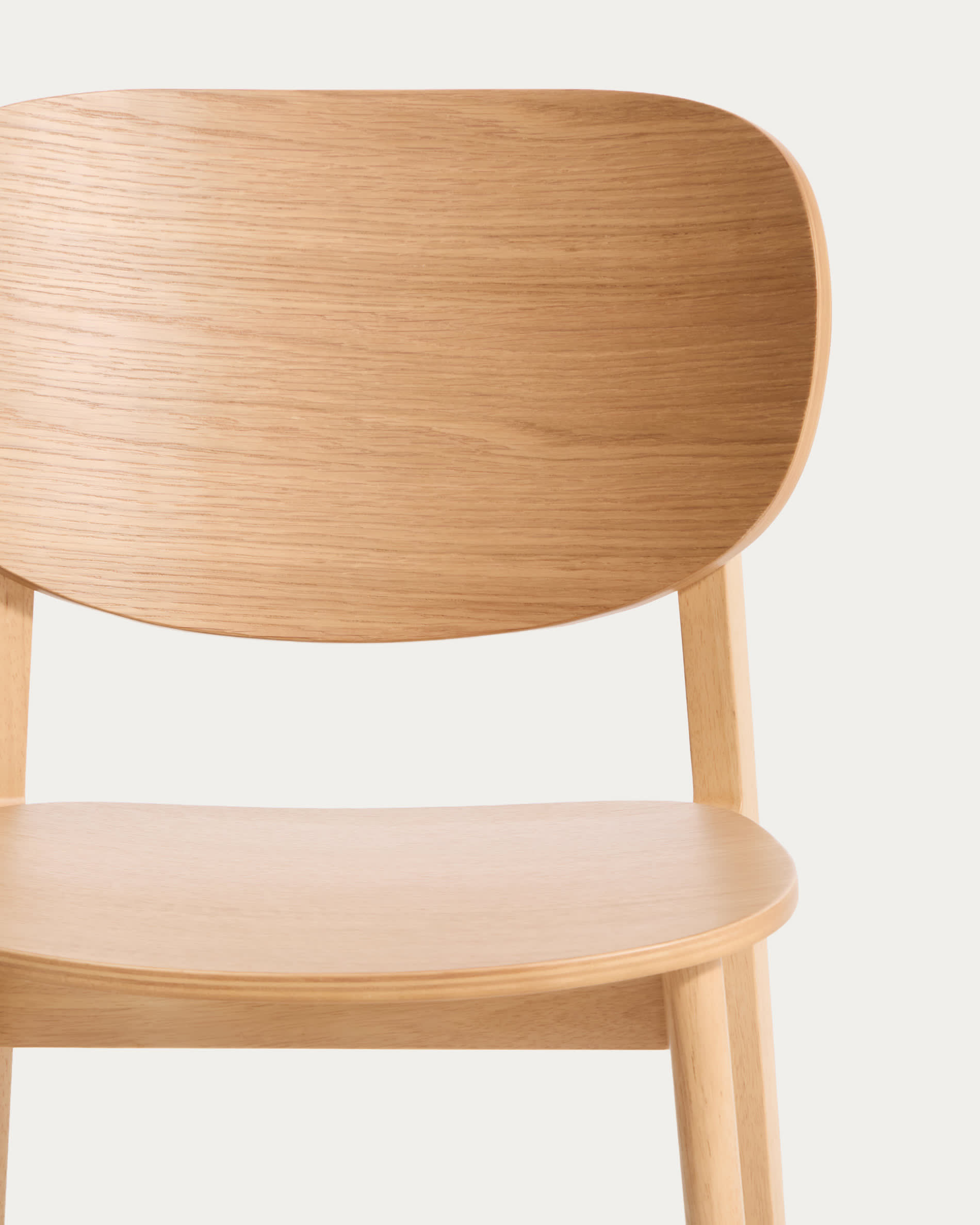Ludara oak veneer chair