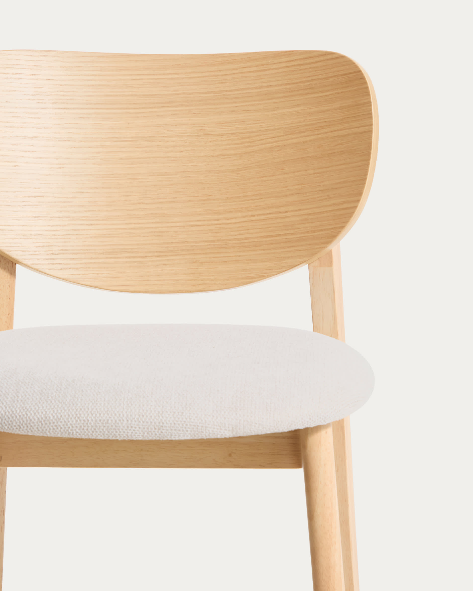 Ludara stool in oak veneer and beige chenille 65cm