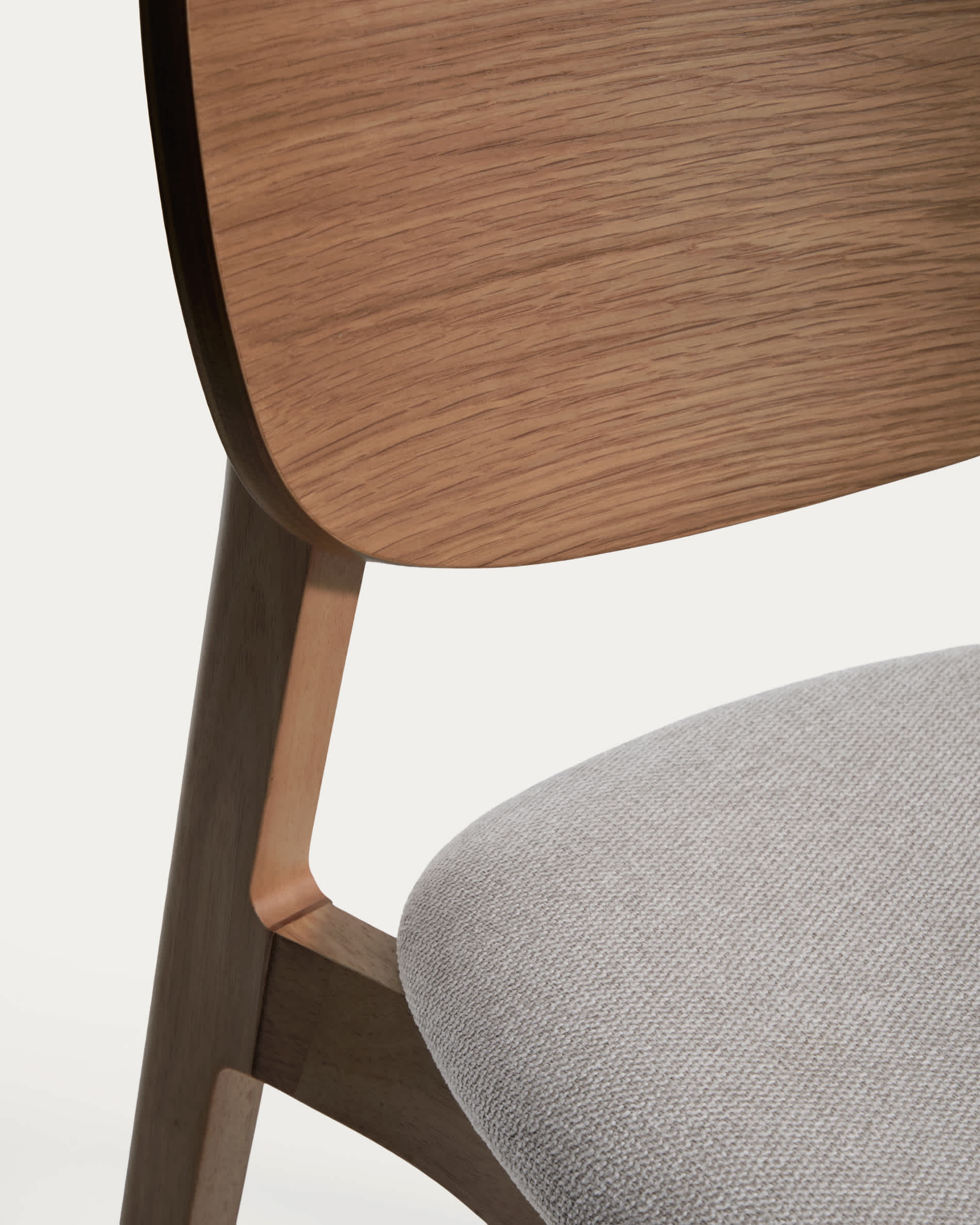 Ludara chair in oak veneer with walnut finish and brown chenille