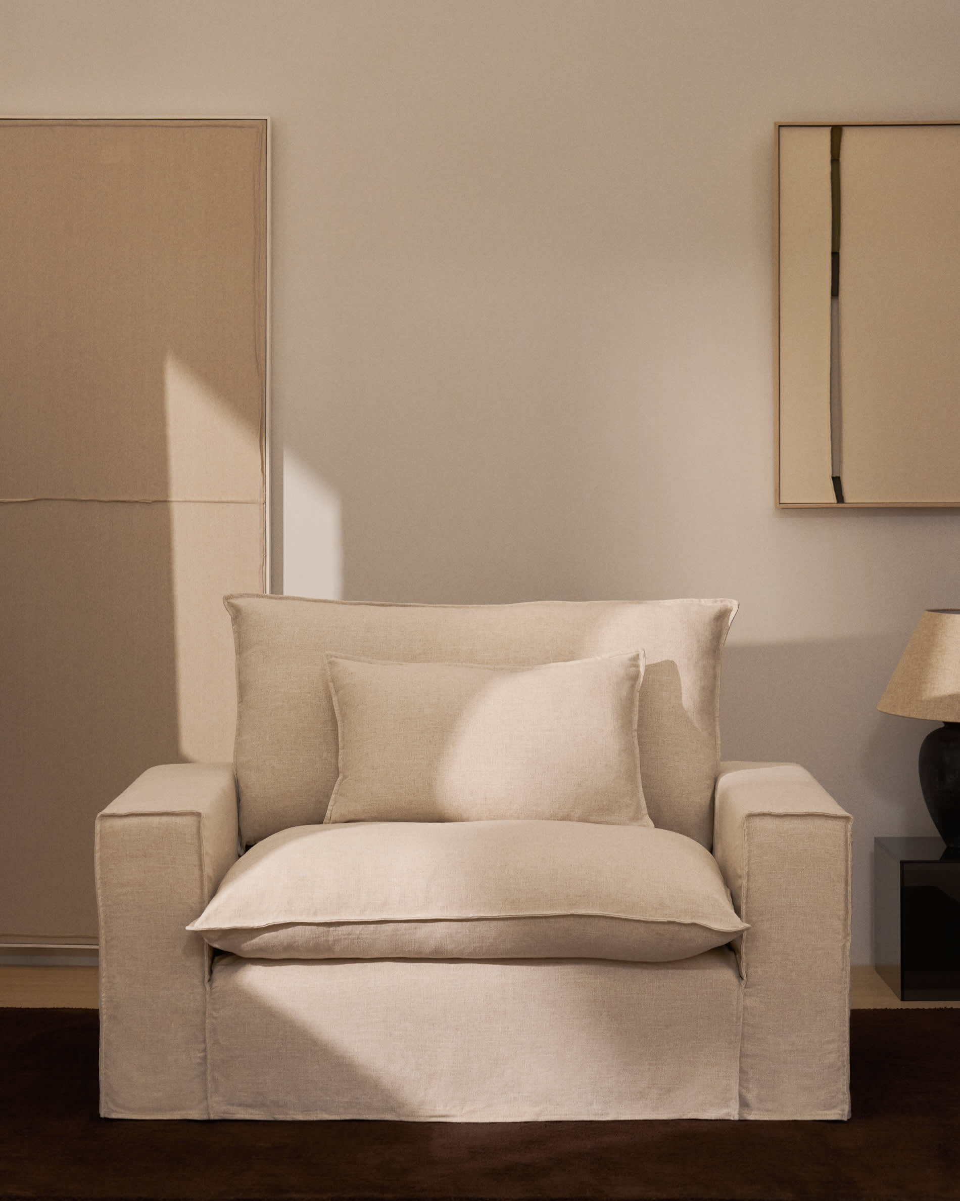 Anarela beige linen and viscose armchair with removable cover 150cm FSC Mix Credit