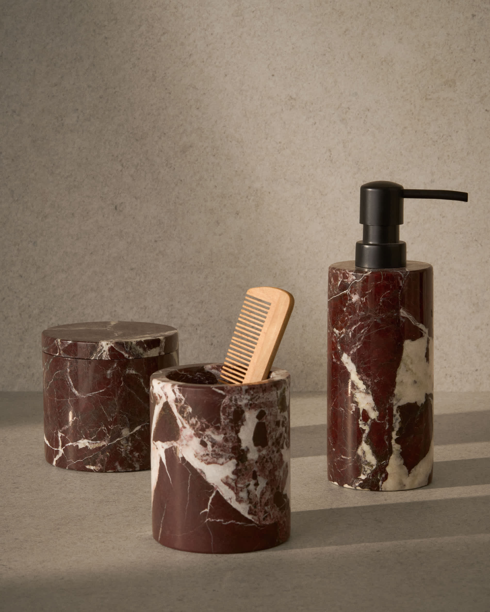 Leran burgundy marble pot
