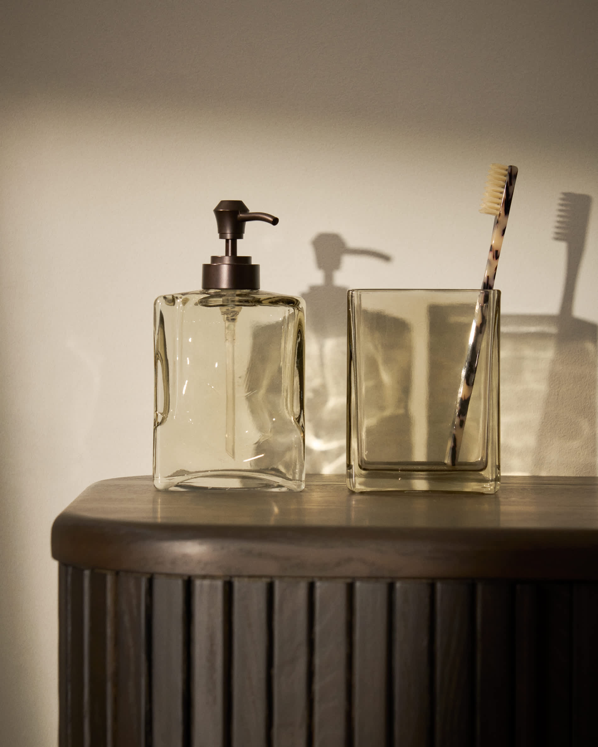 Meris light brown translucent glass toothbrush holder