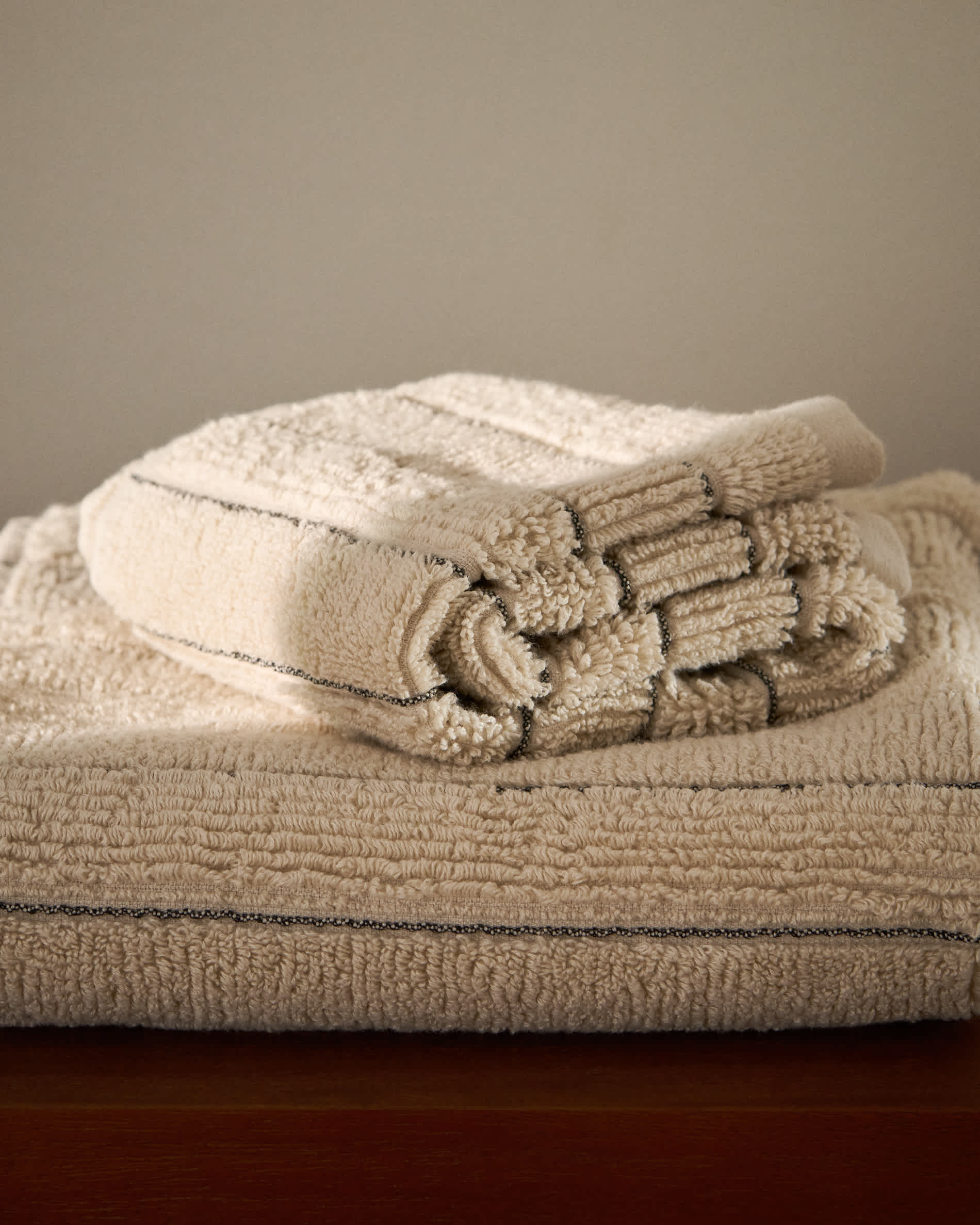 Sedy 100% cotton jacquard hand towel 30 x 50 cm