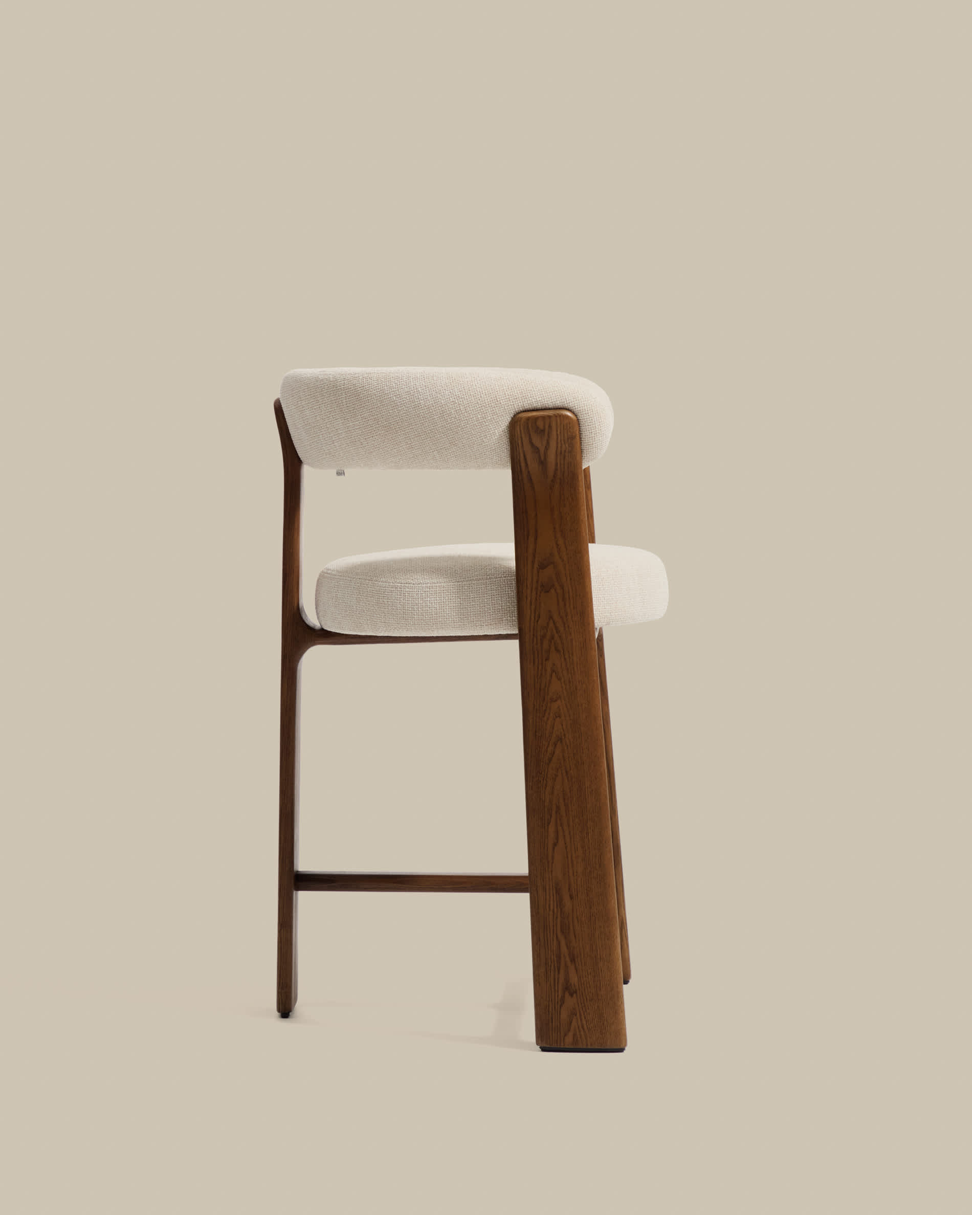 Granite stool with 3 legs in beige chenille and solid ash wood with walnut finish FSC 100% 65cm