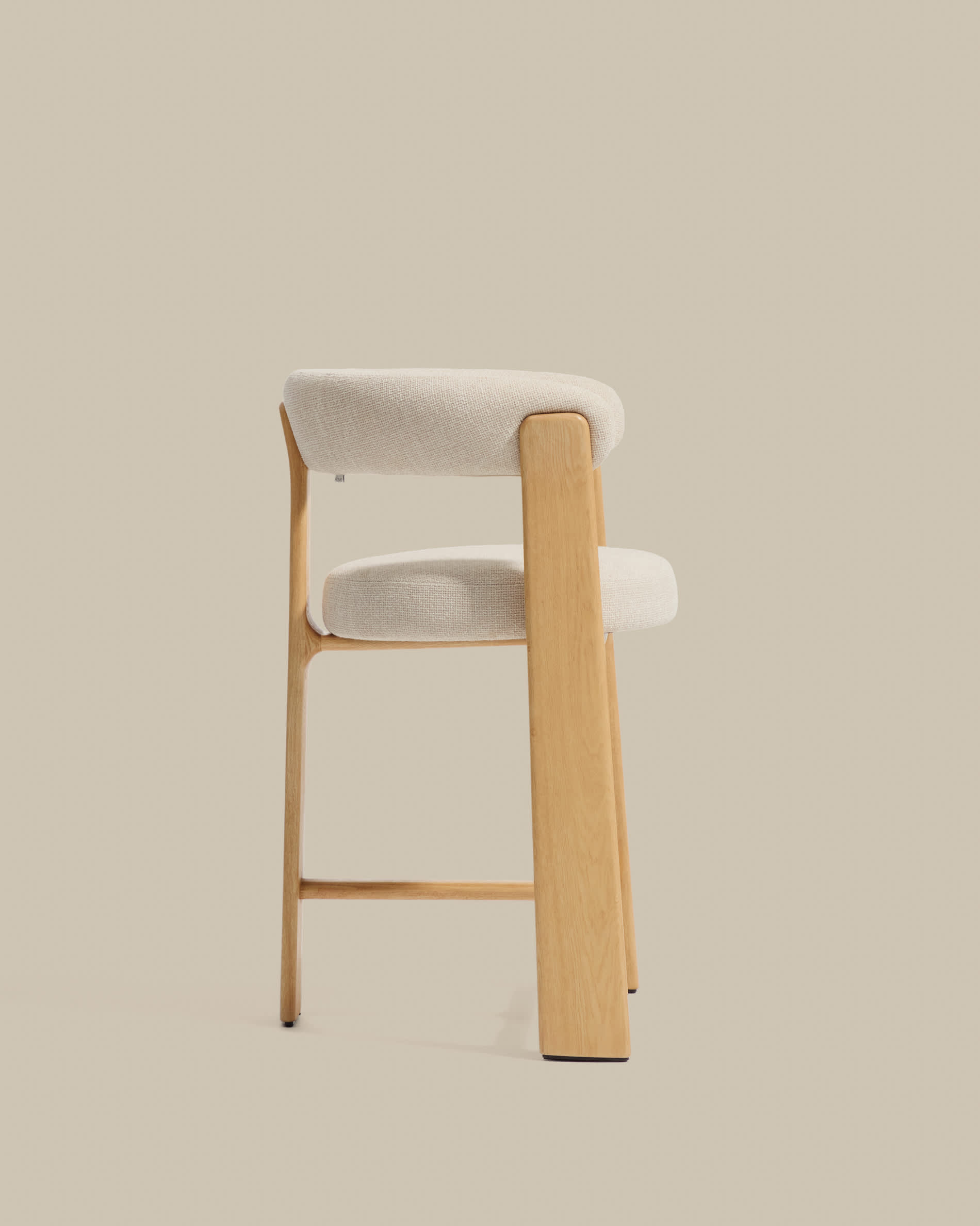 Granite stool with 3 legs in beige chenille and solid ash wood with natural finish FSC 100% 65cm.