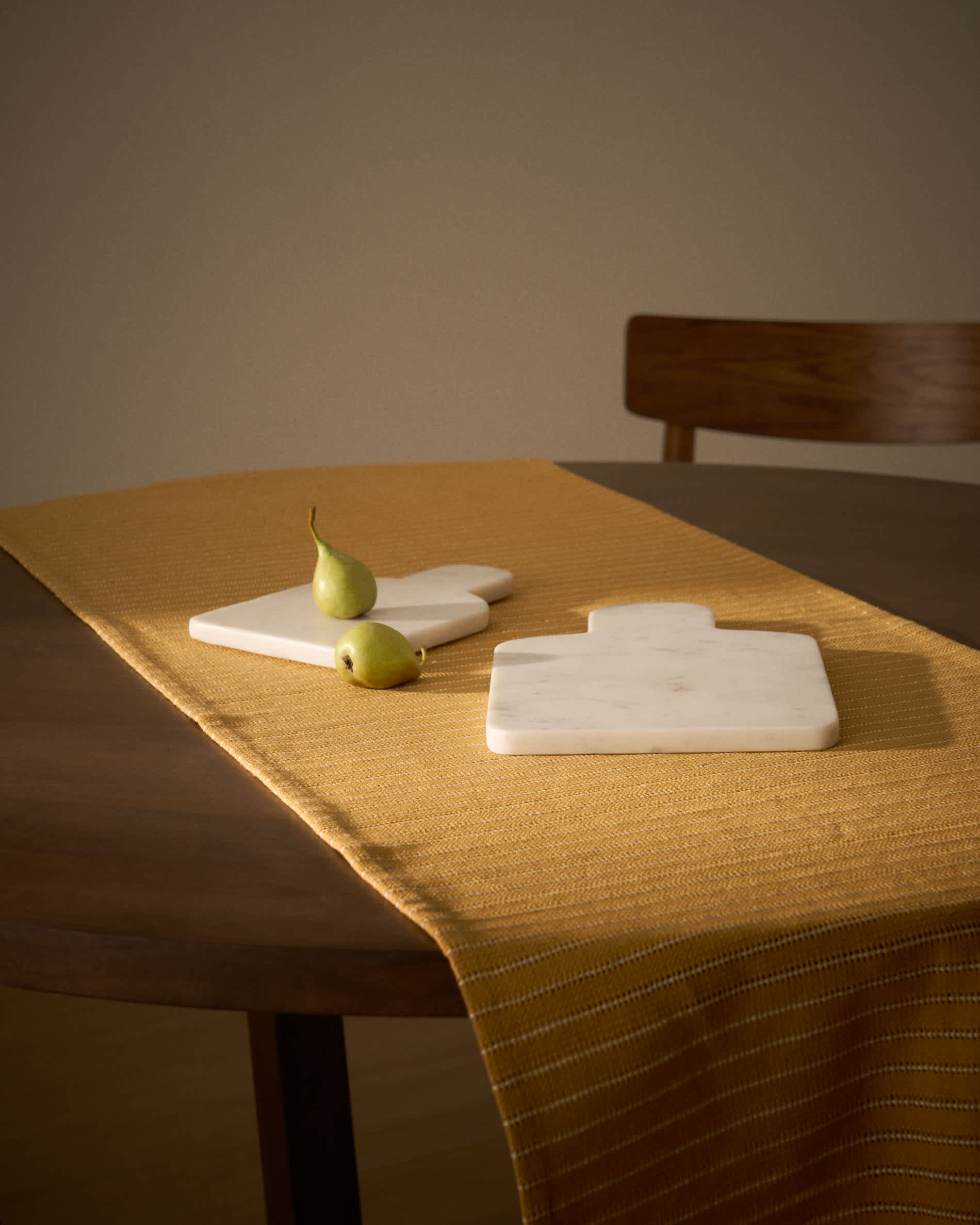 Noria mustard cotton jacquard table runner 50 x 150 cm