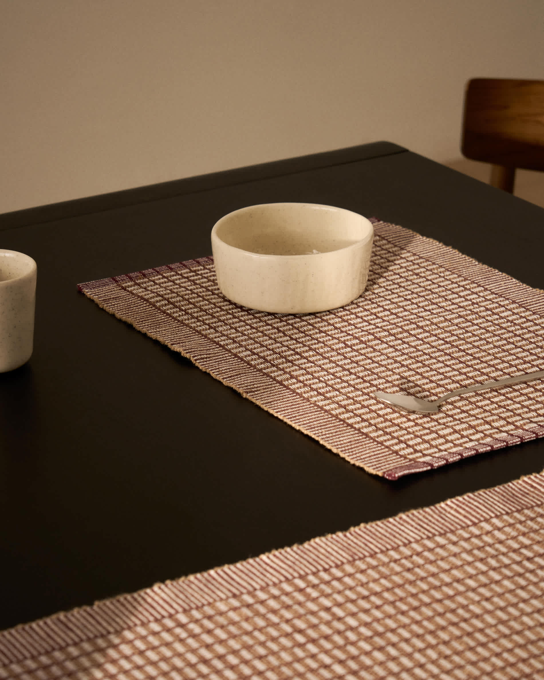 Berla set of 2 maroon cotton and jute placemats 35 x 50 cm