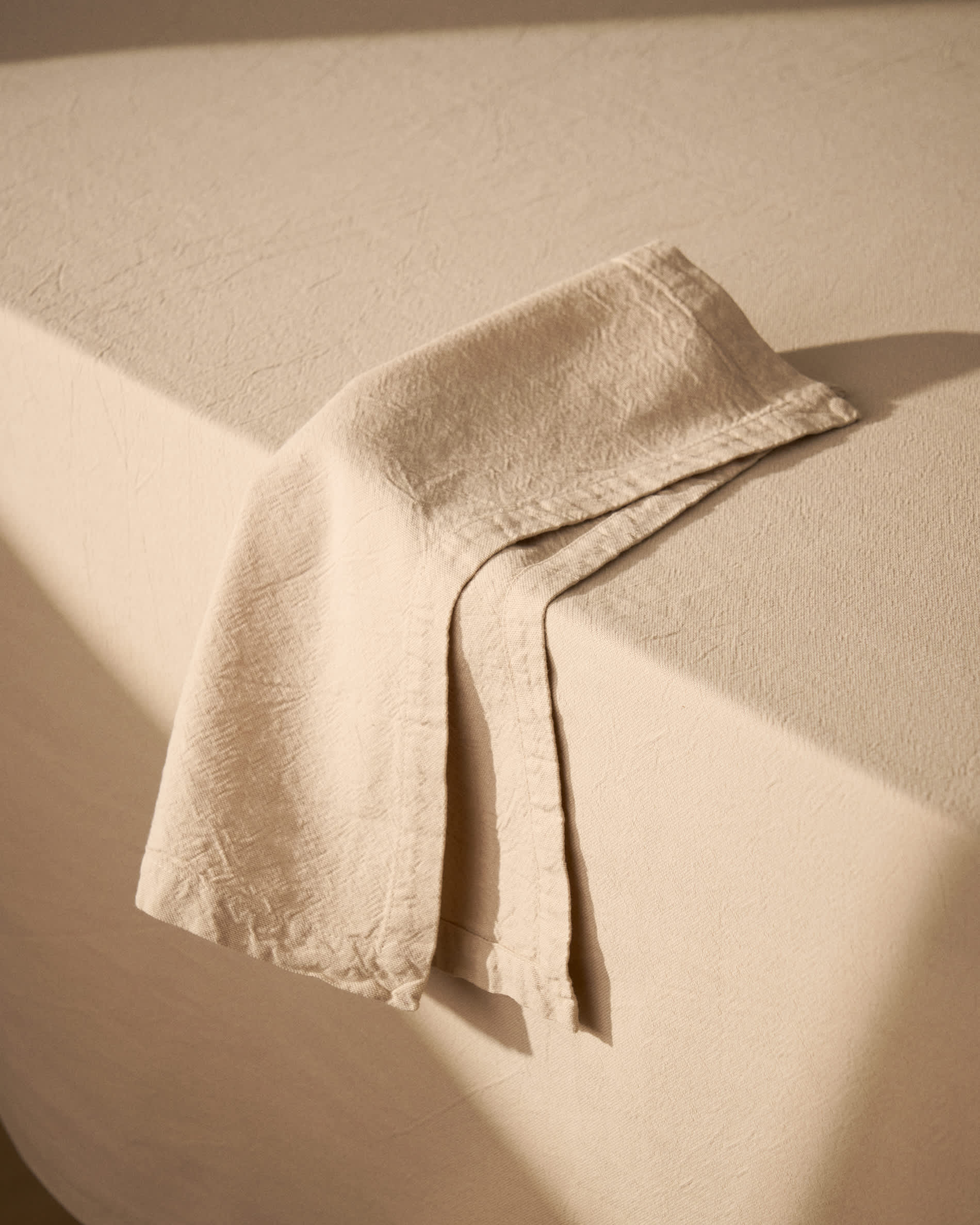 Lerava set of 2 napkins in washed stone grey cotton 35 x 35cm