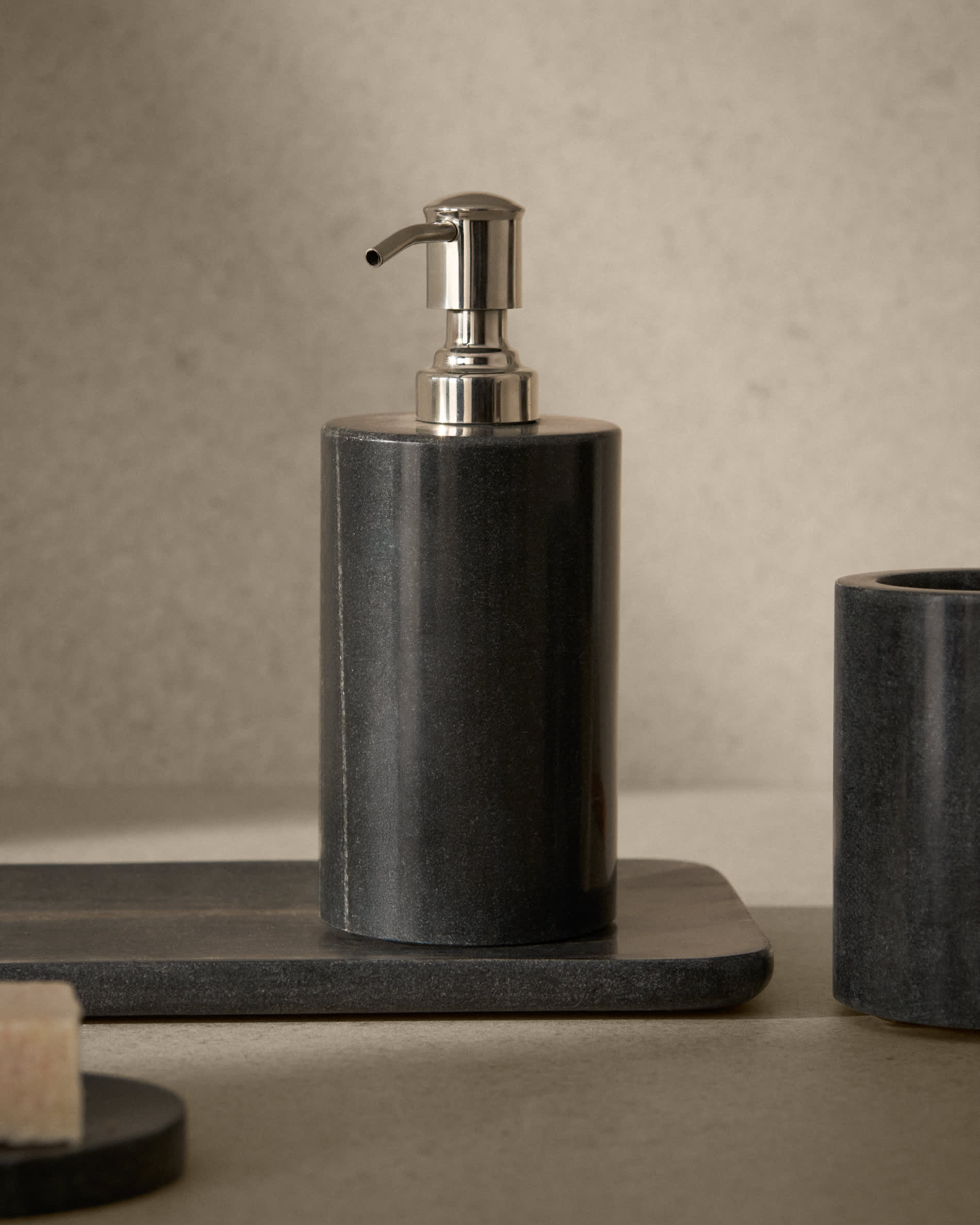 Mavon dark grey marble soap dispenser