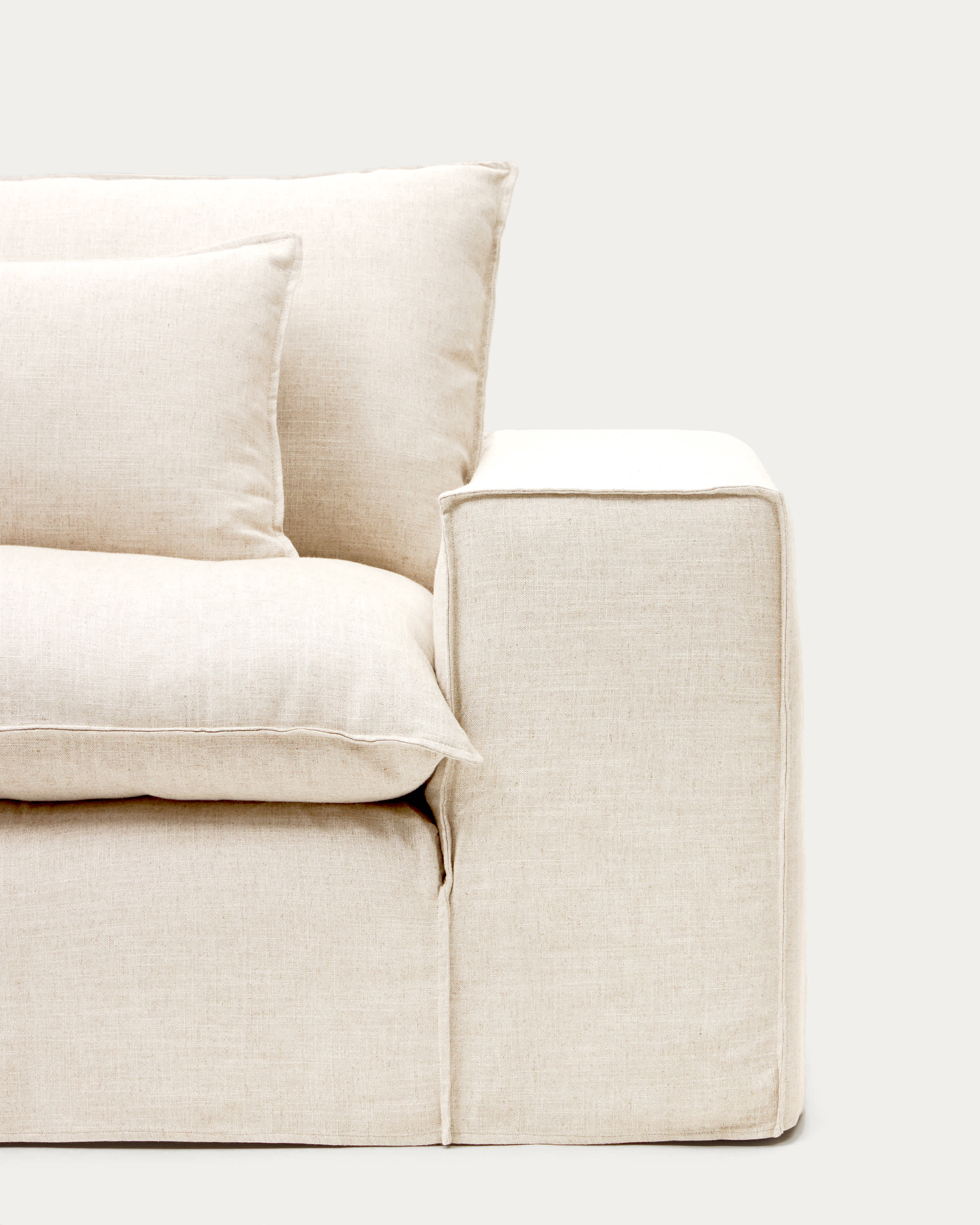 Anarela removable-cover 2-seater sofa with beige linen cushions FSC Mix Credit 240 cm.