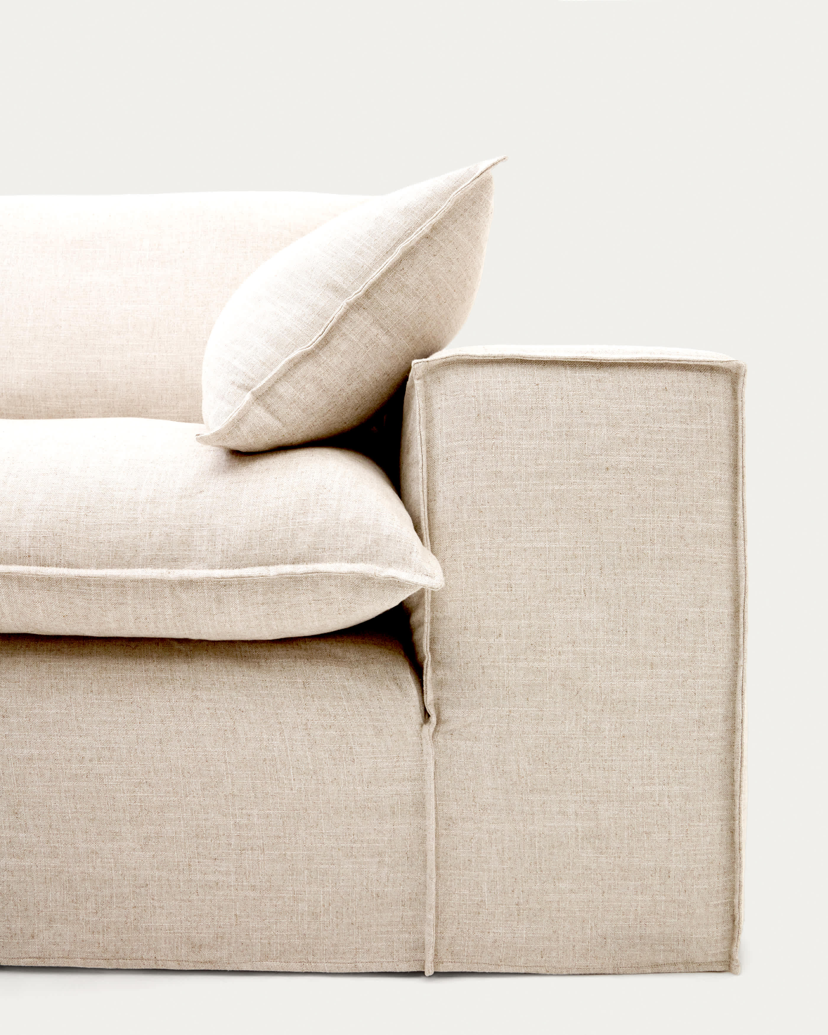 Anarela removable-cover 3-seater sofa with beige linen cushions FSC Mix Credit 280 cm.