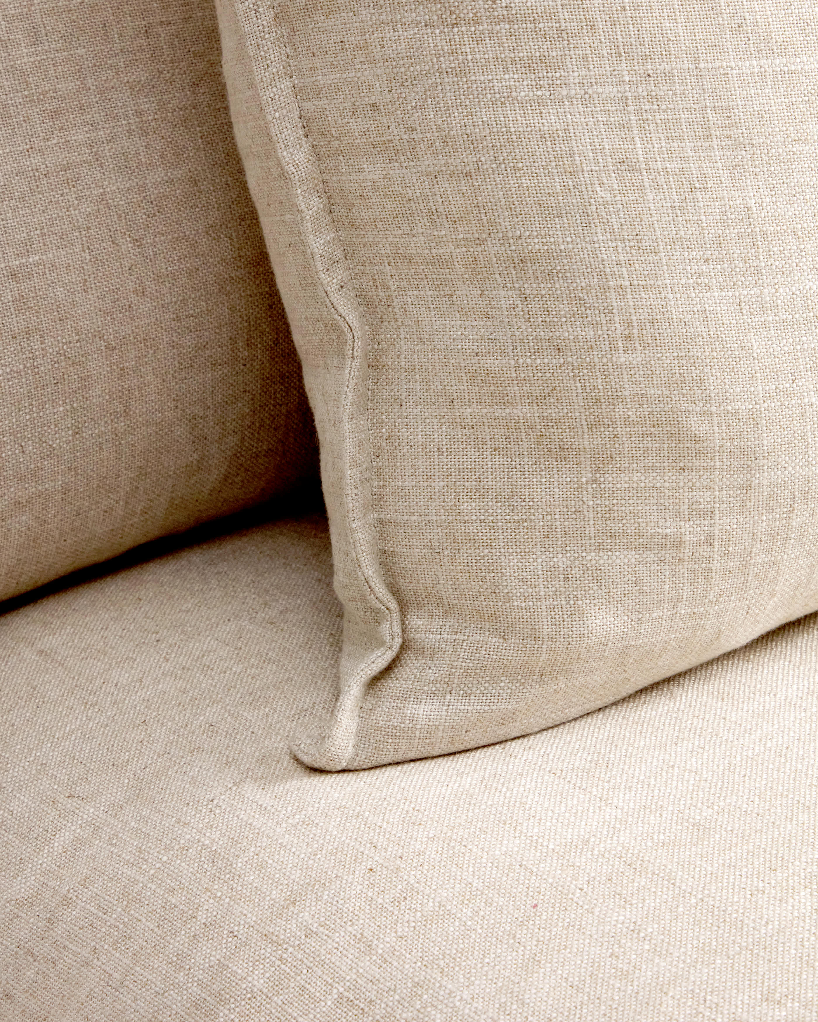 Anarela beige linen and viscose armchair with removable cover 110cm FSC Mix Credit