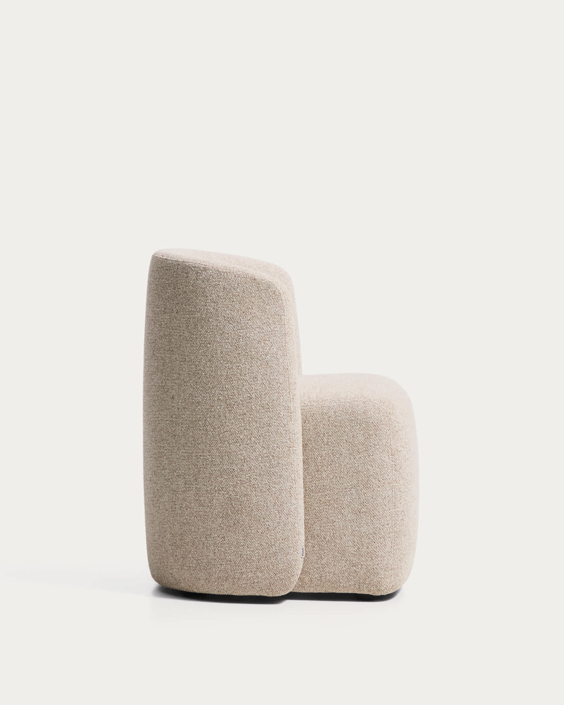 Corvena chair in beige chenille FSC Mix Credit