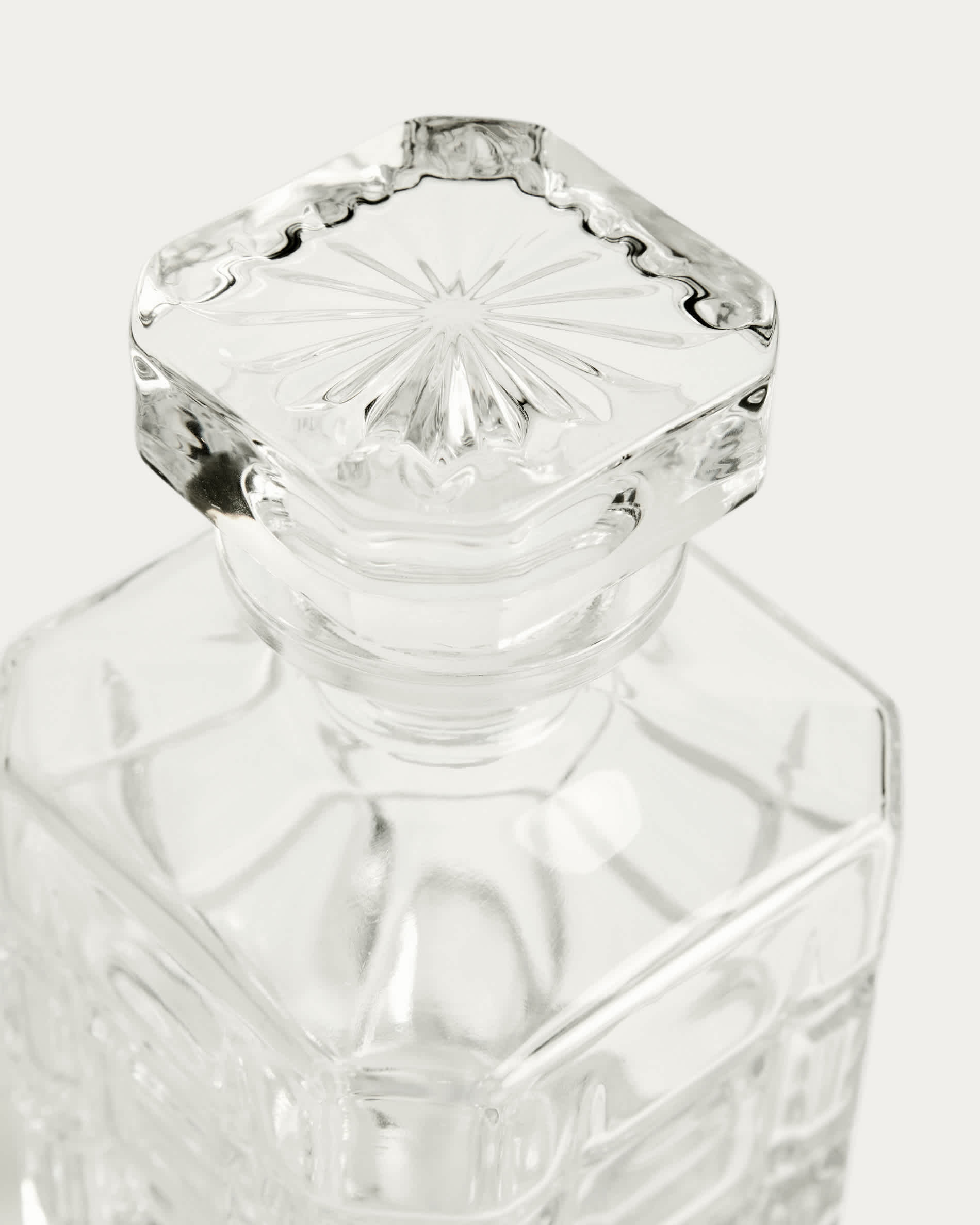 Talara bottle made from clear carved glass 80 cl