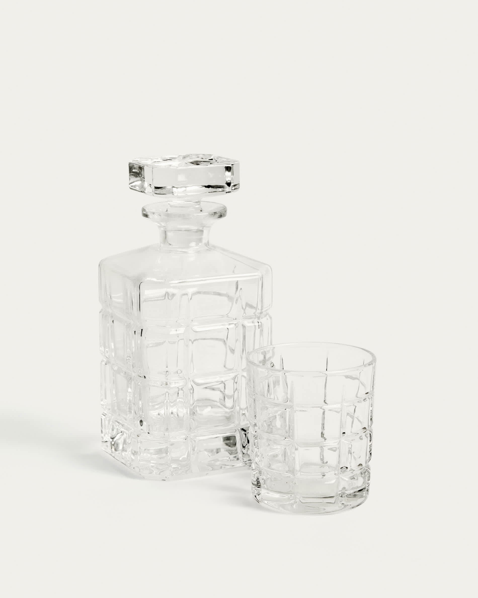 Talara clear carved drinking glass 26 cl