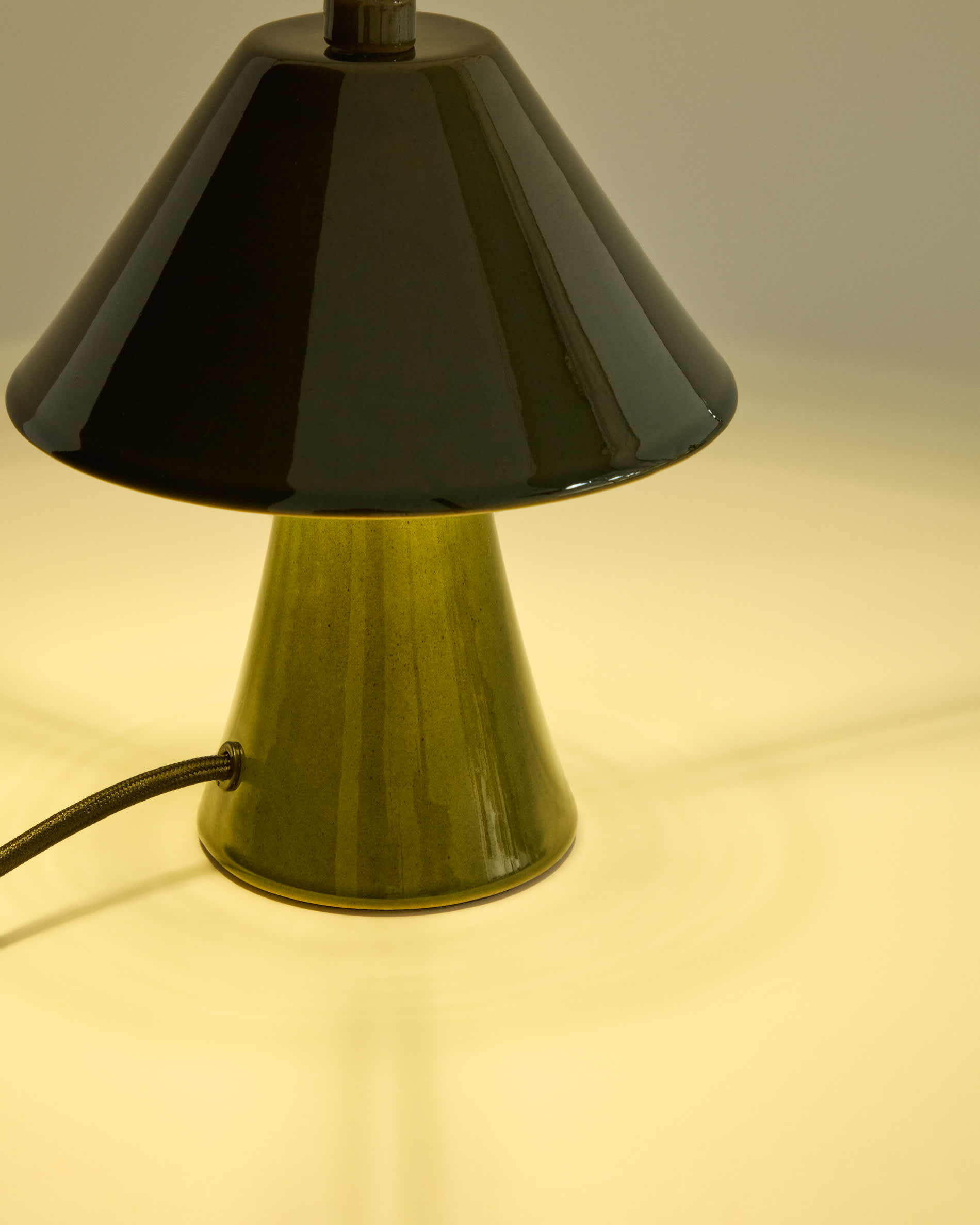 Ceren green ceramic table lamp 21 cm