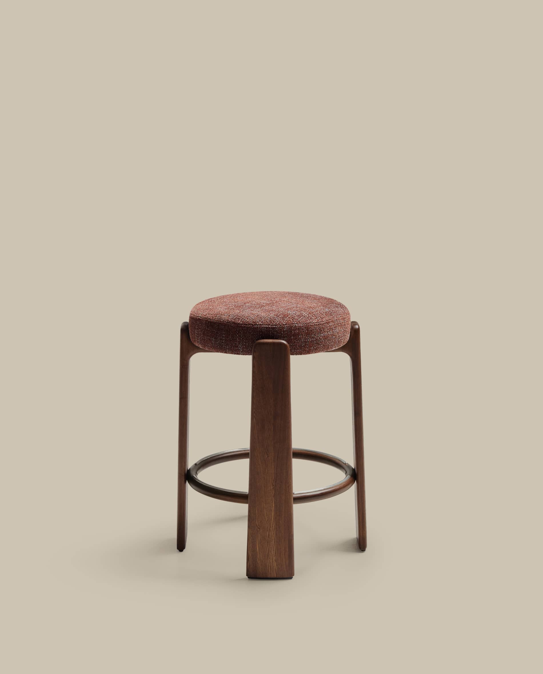 Granite stool in brown chenille and solid ash wood with walnut-coloured finish FSC 100% 65cm