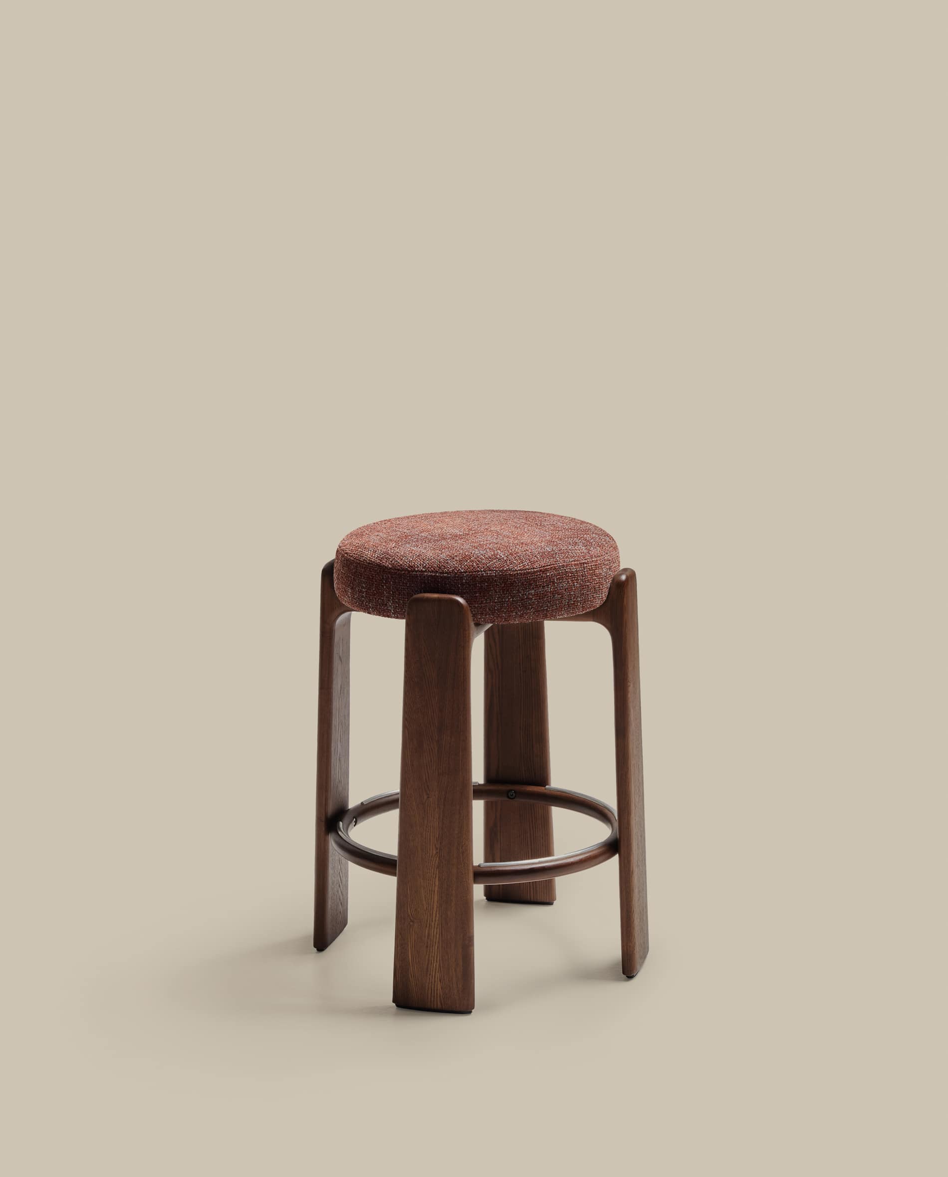 Granite fire-retardant stool in brown chenille and solid ash wood with walnut-coloured finish FSC 100% 65cm