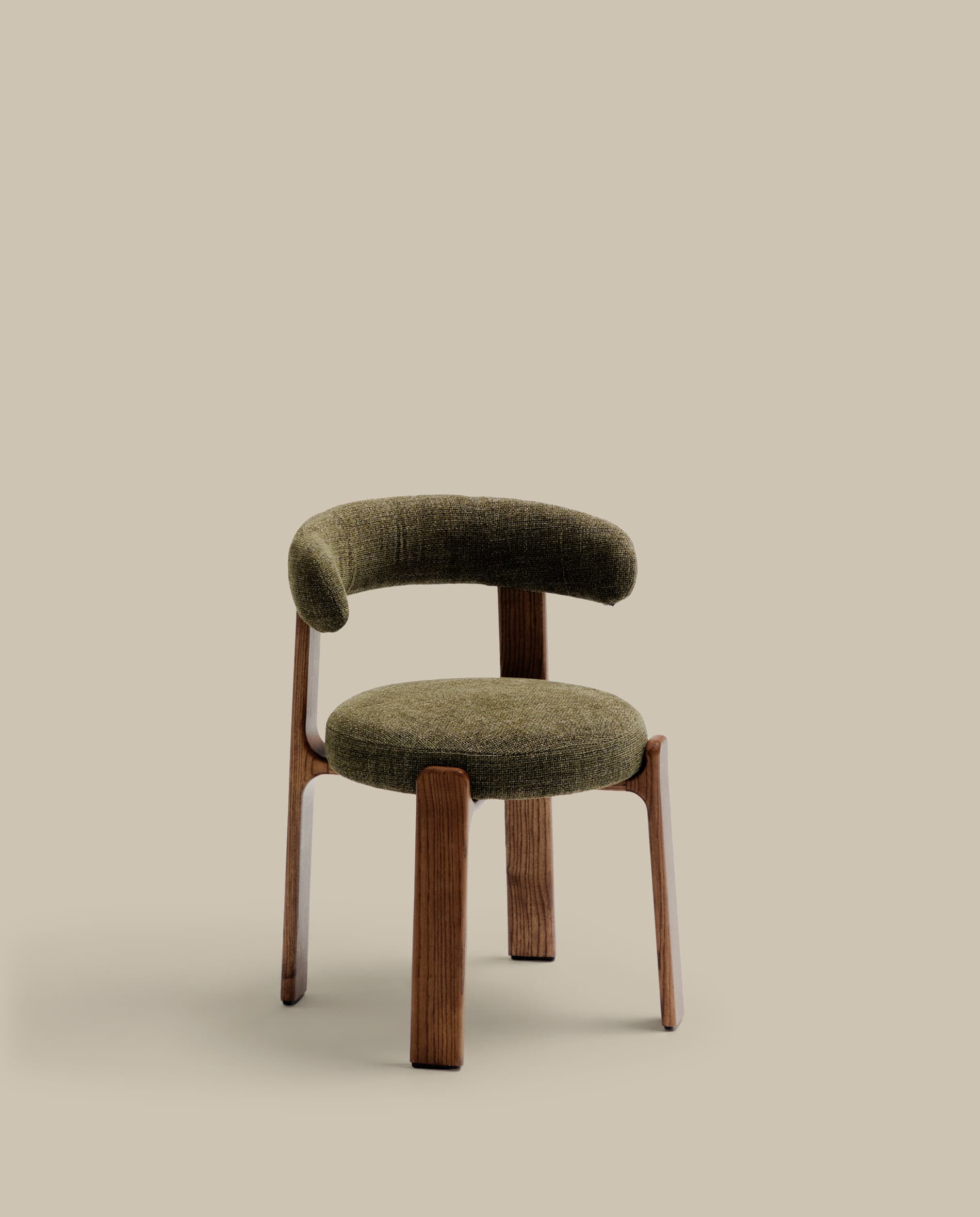 Granite chair in green chenille and with solid ash wood in a walnut finish FSC 100%