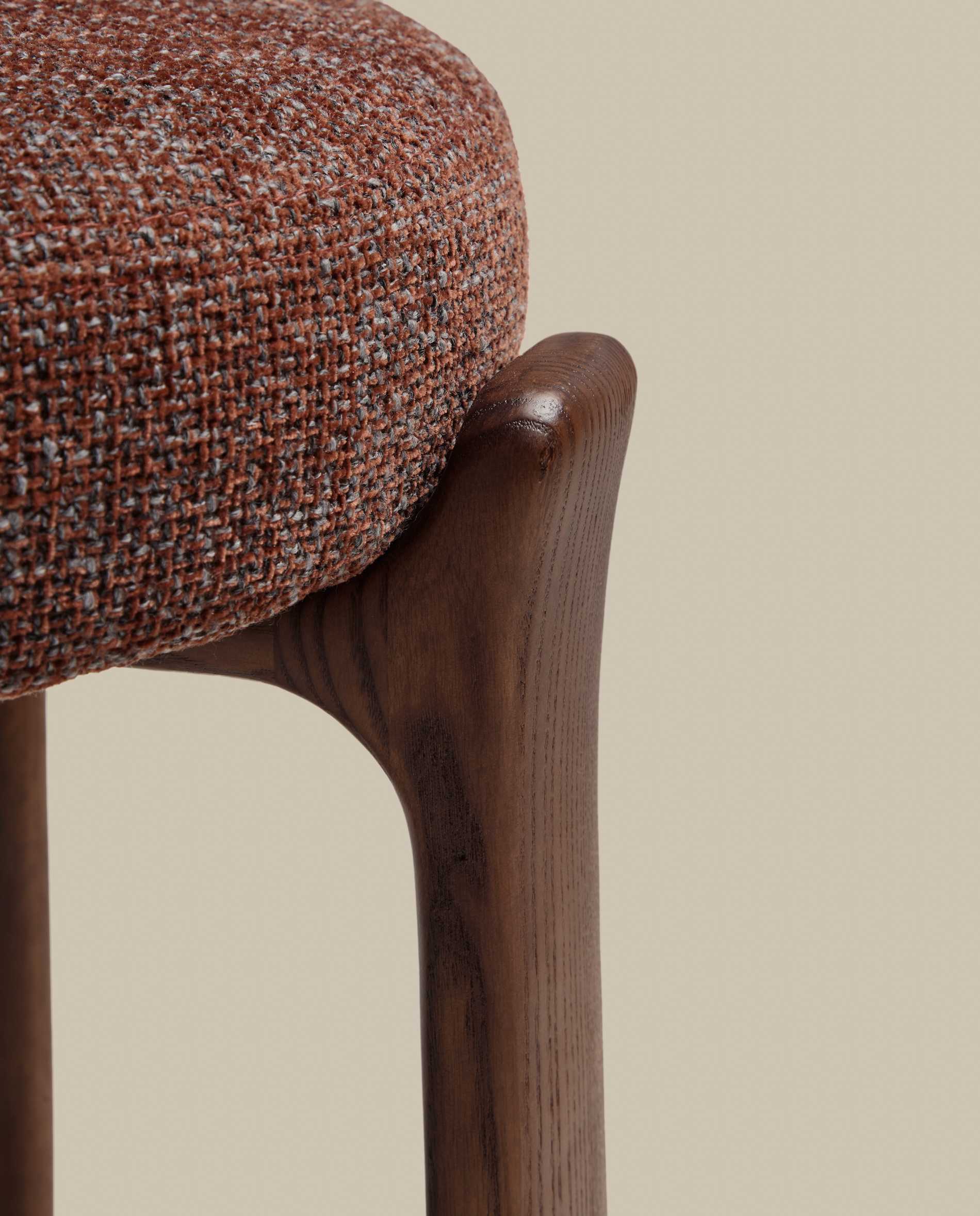 Granite stool in brown chenille and solid ash wood with walnut-coloured finish FSC 100% 75cm