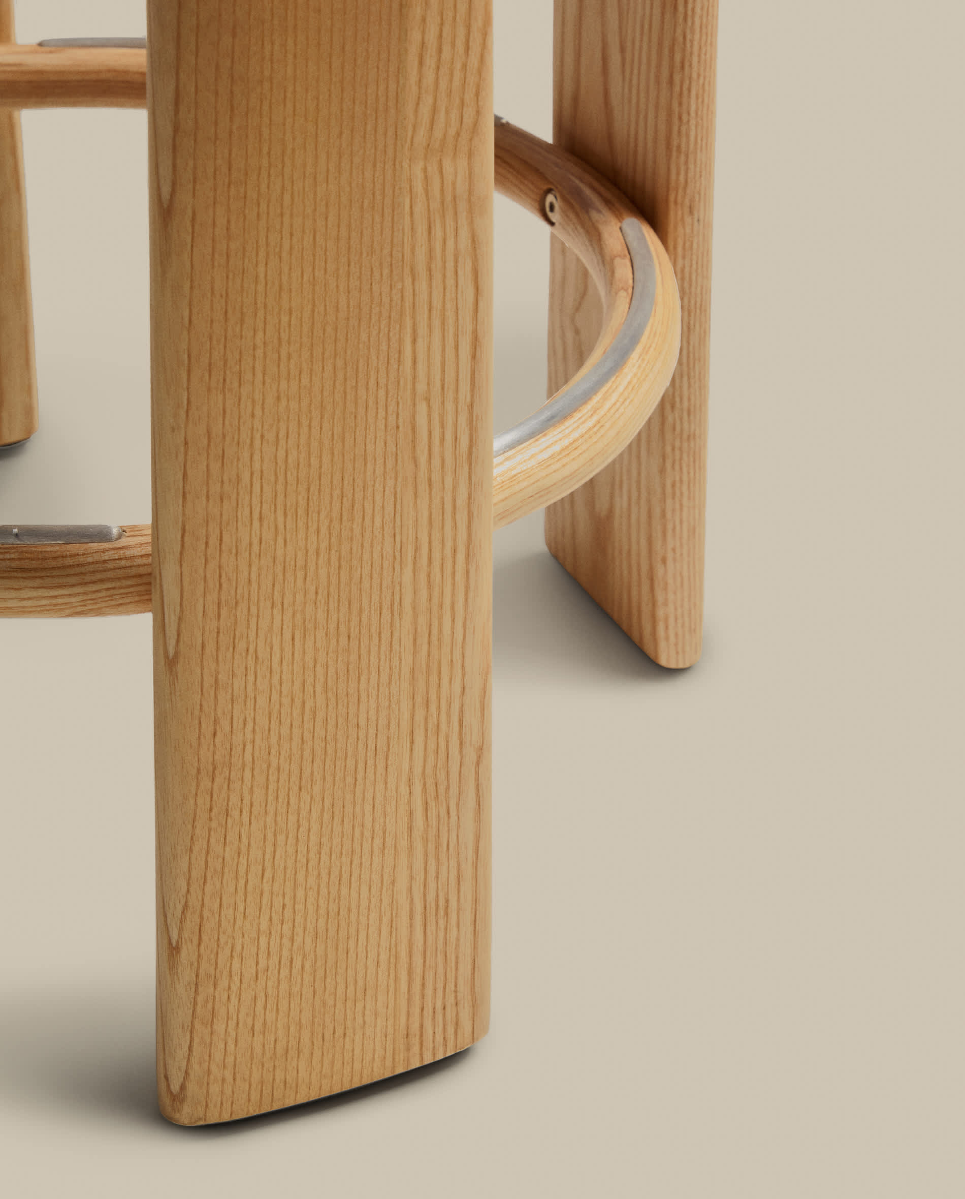 Granite fire-retardant stool in terracotta chenille and solid ash wood with natural finish FSC 100% 75 cm