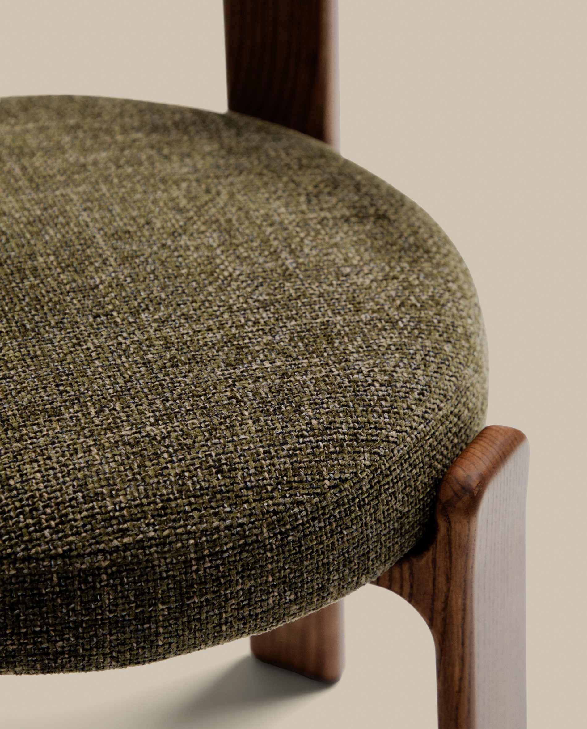 Granite fire-retardant chair in green chenille and solid ash wood with walnut-coloured finish FSC 100%