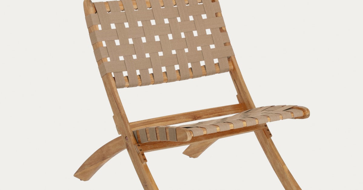 Chabeli acacia wood folding chair in acacia wood and beige cord FSC 100 Kave Home Hungary