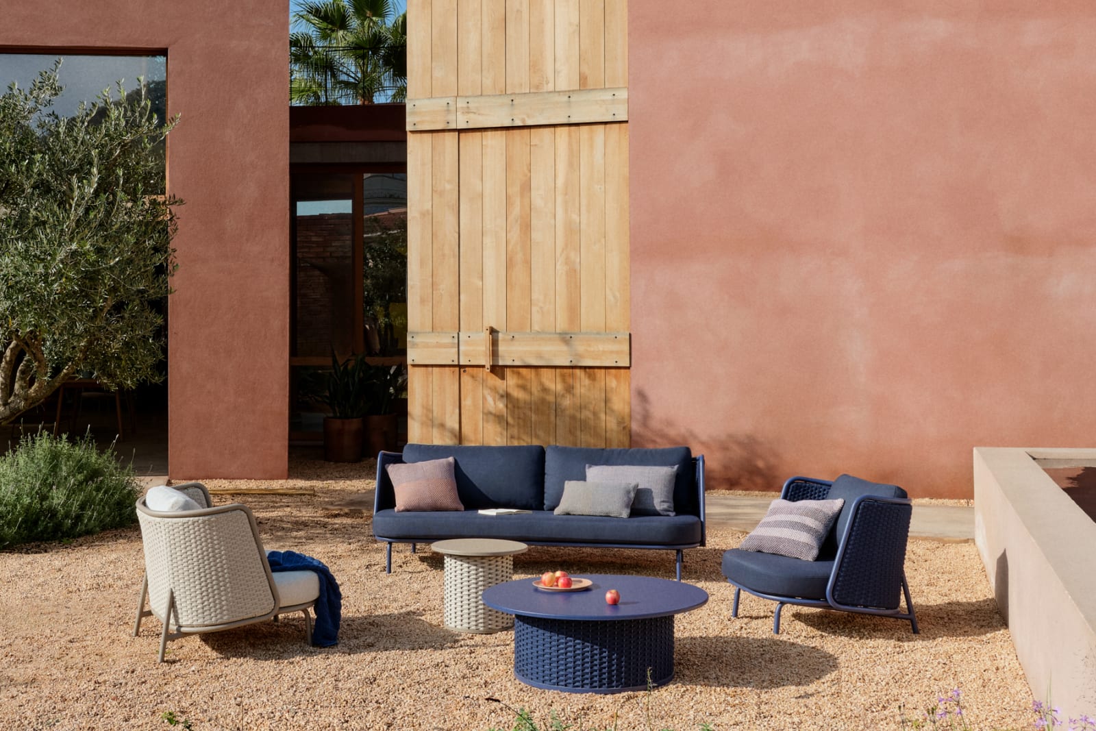 Dazzline Blue - Kave Home Outdoor