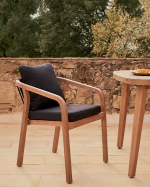Silla apilable Malaret de madera maciza de eucalipto y cuerda negro FSC 100%