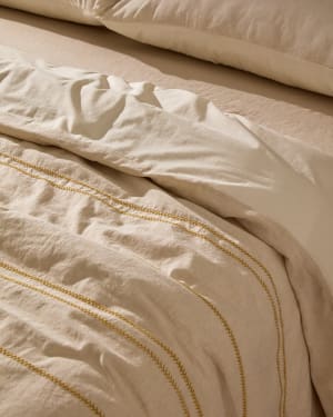 Σετ παπλωματοθήκη και μαξιλαροθήκες Linara από μπεζ βαμβάκι και λινό για κρεβάτι 180 εκ.