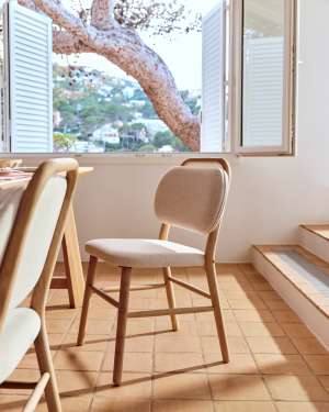 Krzesło Helda z beżowego szenilu i litego drewna dębowego FSC Mix Credit