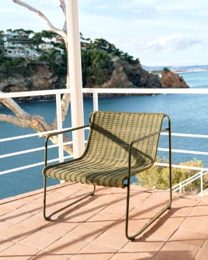 Maurina stackable armchair in green galvanised steel and green rope cord