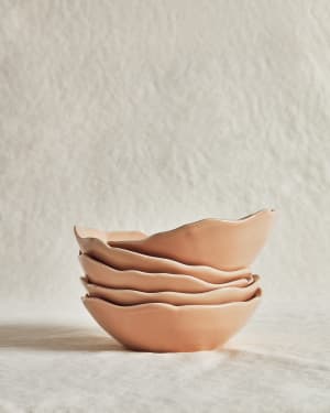 Pink ceramic Tiraya bowl