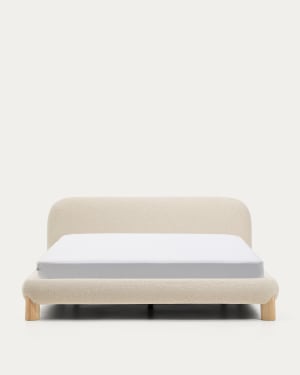 Lit déhoussable Odina en tissu bouclette écrue et pieds en bois de frêne avec finition ton naturel FSC 100 % pour matelas de 180 x 200 cm
