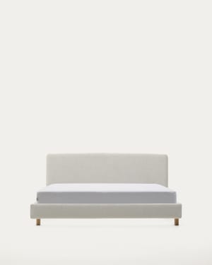 Cadre de lit déhoussable Valma en tissu chenille perle avec pieds en bois massif de hêtre pour lit de 160 x 200 cm.