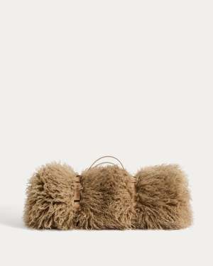 Akla green faux-fur blanket 130 x 170cm