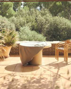 Iria protective cover for round outdoor table max. Ø 160 cm