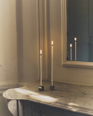 Zestaw Acadia z 4 świecznikami ze stali nierdzewnej z błyszczącym srebrnym wykończeniem