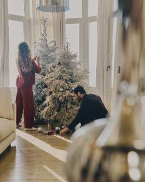 Zestaw Oranel 2 wiszących ozdób z czerwonego szkła z recyklingu Ø 10 cm