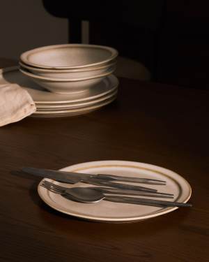 Piatto da dessert Coval in ceramica bianco