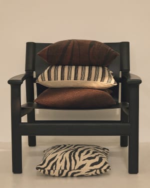 Isena 100% cotton cushion cover with multicoloured embroidery 50 x 50cm