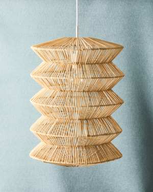 Dakit ceiling lamp shade in rattan with light finish 40 x 55cm
