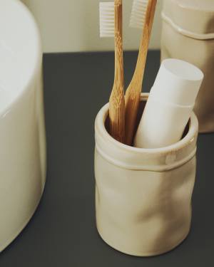 Savel Gray Stoneware Toothbrush Holder