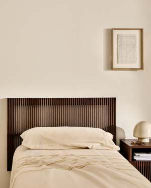 Beyla solid ash wood headboard with walnut finish for a bed up to 90 cm FSC 100%