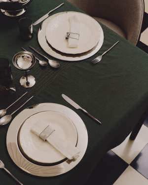 Nirela set of 2 stainless steel underplates