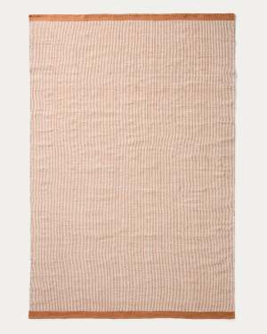 Teppich Tinei aus 100 % PET mit orangefarbenen Streifen, 200 x 300 cm