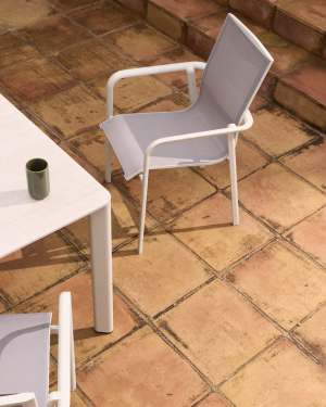Canea stackable chair with natural aluminium structure