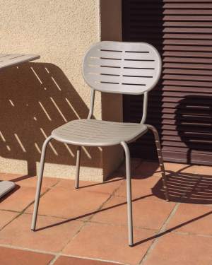Brai outdoor stackable chair in taupe galvanised steel