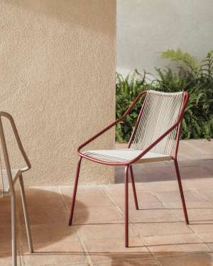 Zivia outdoor chair in ecru rope cord and burgundy galvanised steel